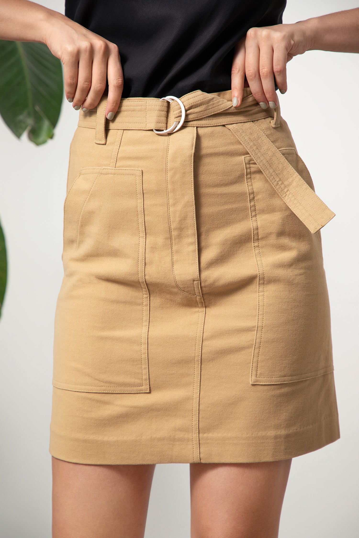 Camel utility outlet skirt